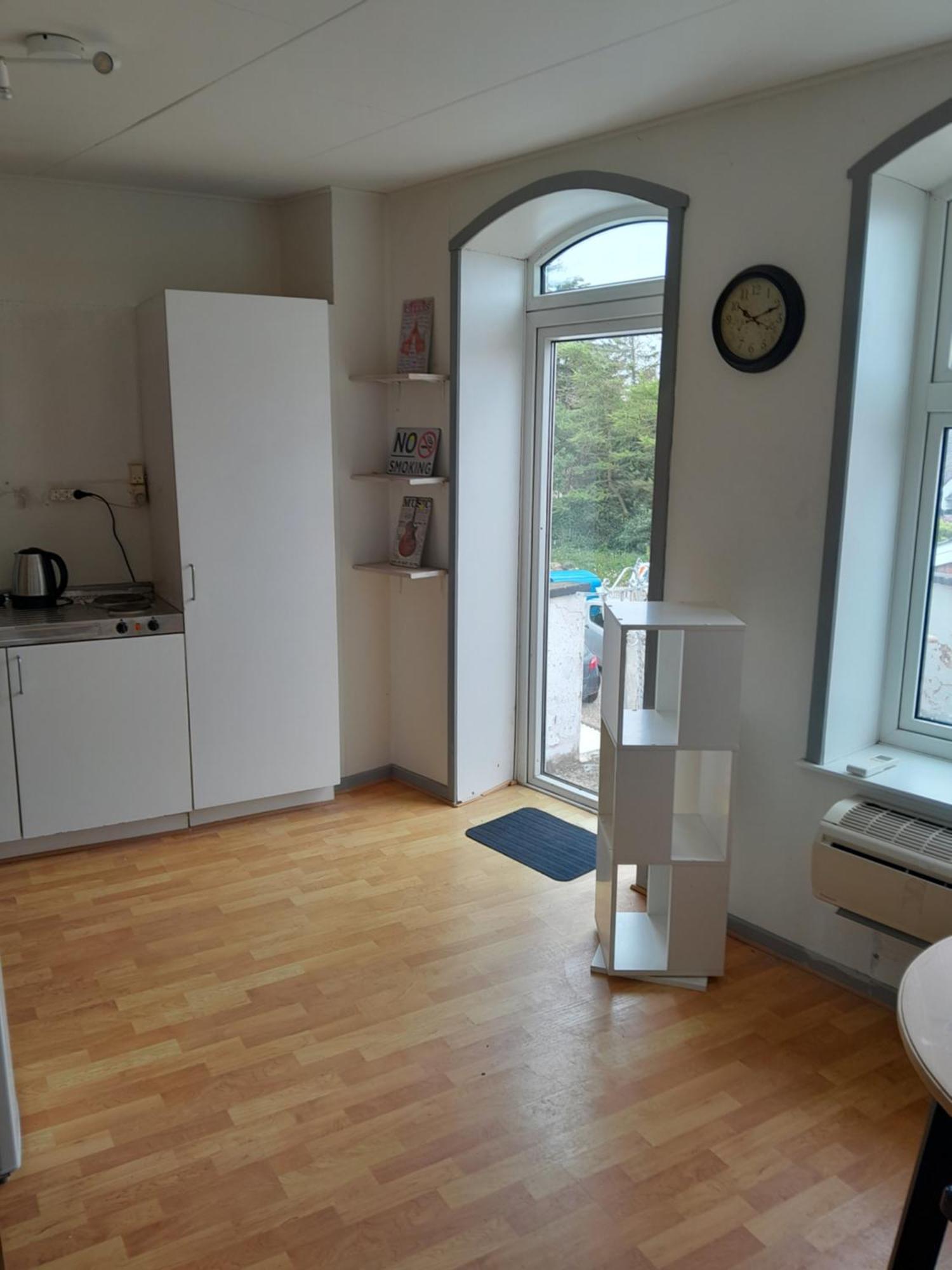 Apartment Mit 2 Zimmern Und Balkon Im Herzen Von Hoyer Hojer Luaran gambar