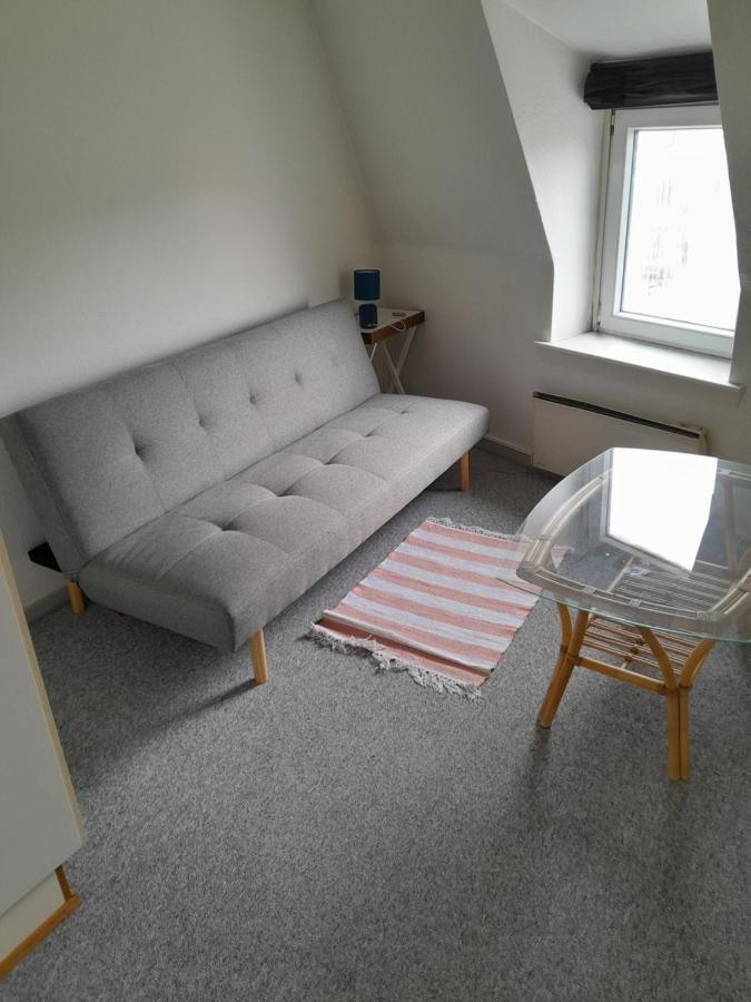 Apartment Mit 2 Zimmern Und Balkon Im Herzen Von Hoyer Hojer Luaran gambar
